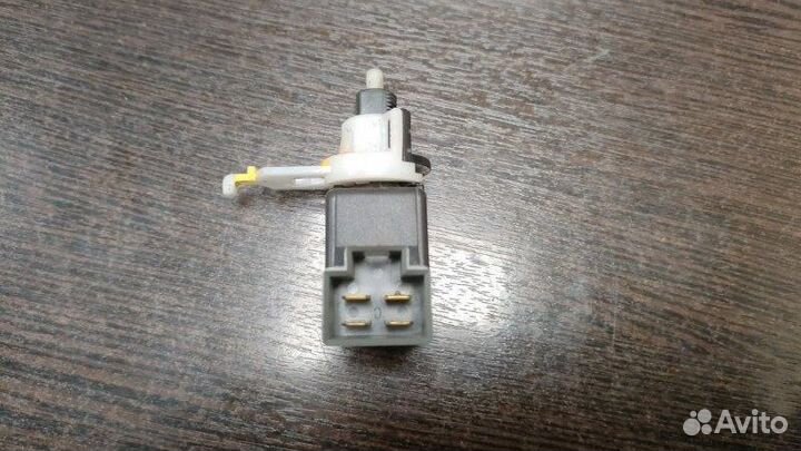 Датчик Стоп-Сигнала Hyundai Solaris 11