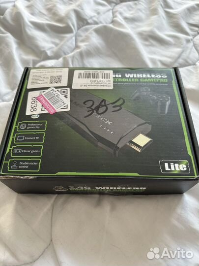 Игровая приставка с ретро играми