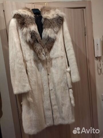 Шуба норковая с воротником рысь