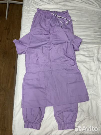 Медицинский костюм женский 46 48