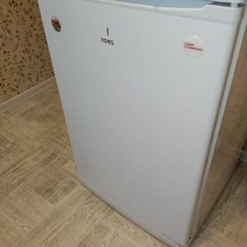 Морозильная камера Indesit SFR 100