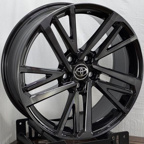 Литые диски Toyota 8×R19 5×114.3