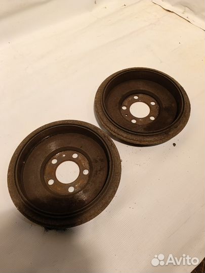 Задний тормозной барабан Skoda Octavia Tour