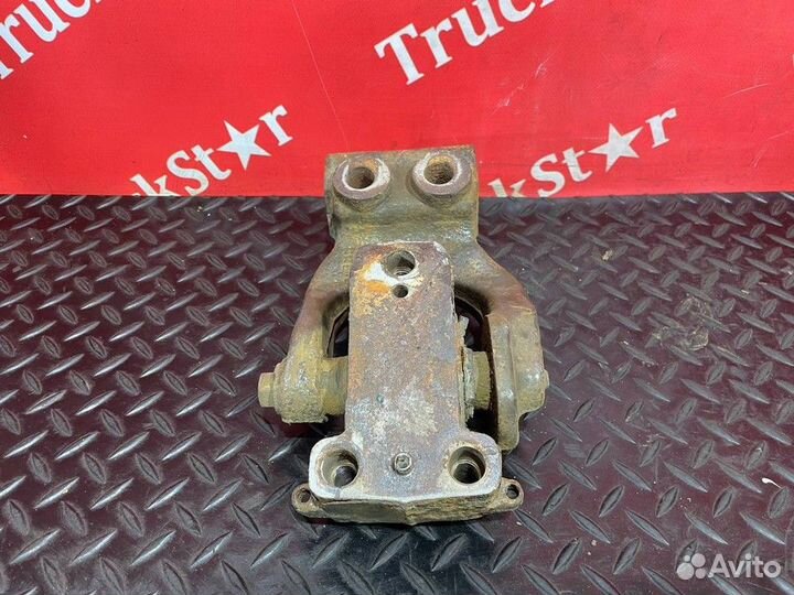 Кронштейн ящика аккумулятора левый Volvo FH