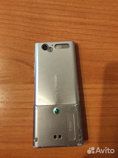 Sony Ericsson T700