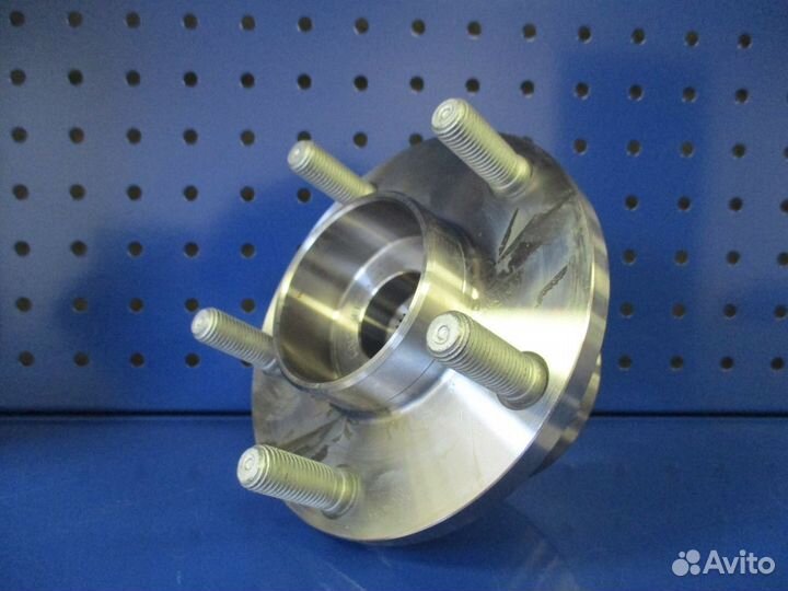 Ступица в сборе Форд Фокус-2 1471854