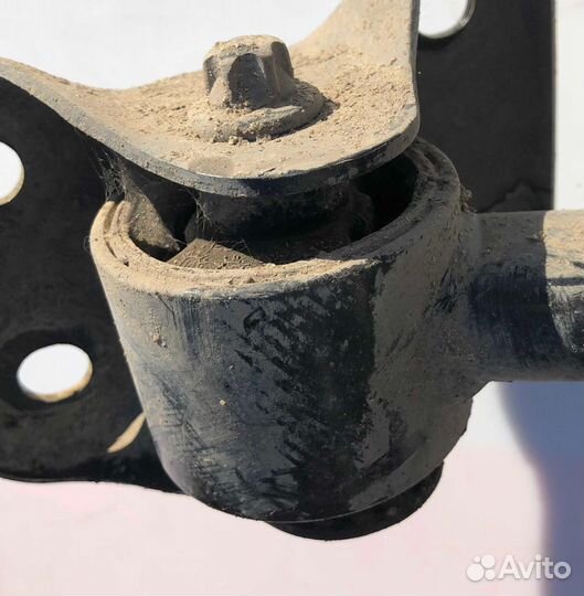 Тяга задняя продольная 124824