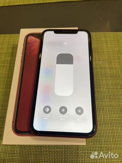 iPhone Xr, 64 ГБ