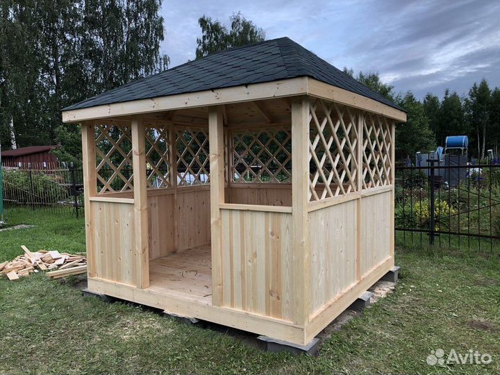 Бригада строителей