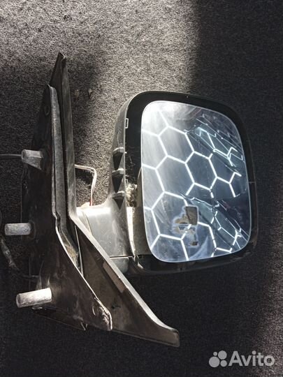 Зеркало правое Volkswagen t5 2003-2009г