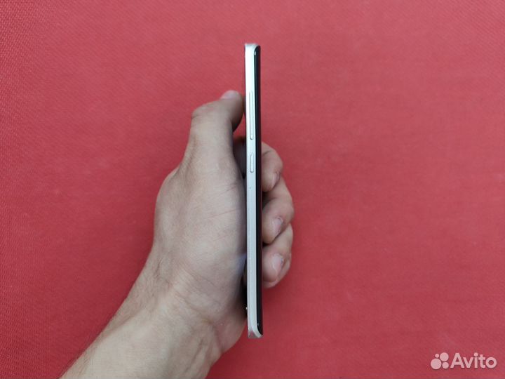 Xiaomi Mi 3, 2/64 ГБ