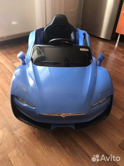 Электромобиль