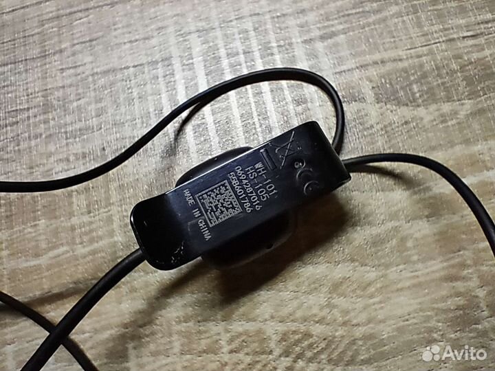 Nokia HS-105 стереогарнитура с микрофоном