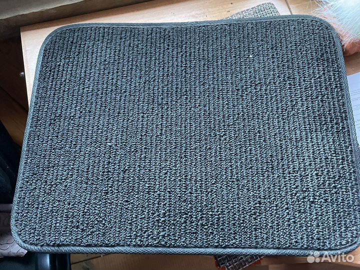 Автомобильные коврики