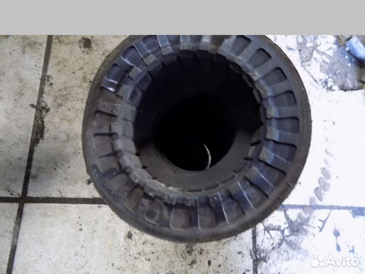 Пыльник переднего амортизатора RAV 4 2006-2013