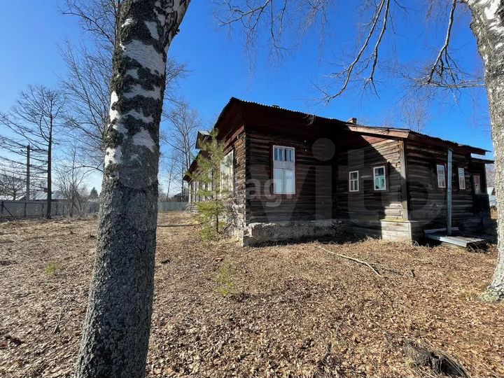 Дом 227 м² на участке 21,8 сот.
