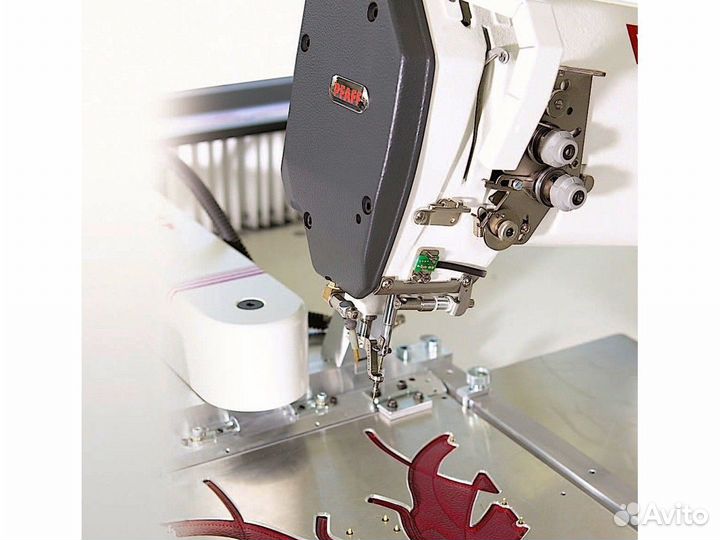 Швейный автомат Pfaff 3709