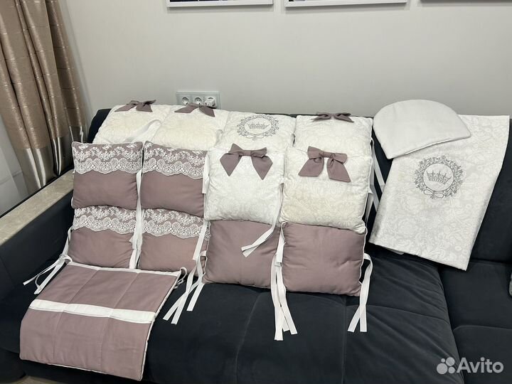 Набор подушек в краватку детскую