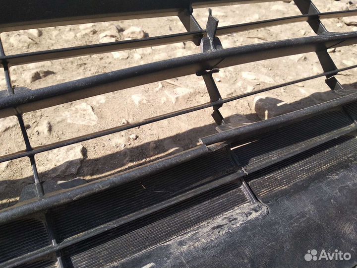 Накладка птф левая Тойота Рав4 са40