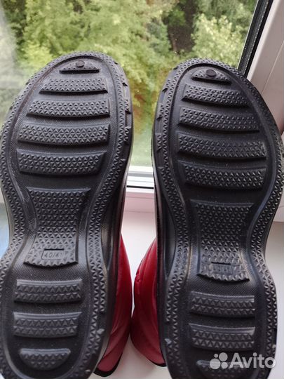 Зимние дутики женские