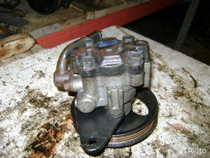 Насос гур Kia Spectra OK2A2-32600 D Киа Спектра