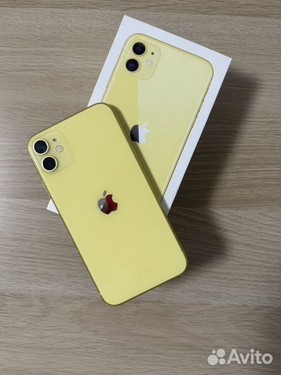 Телефон iPhone 11