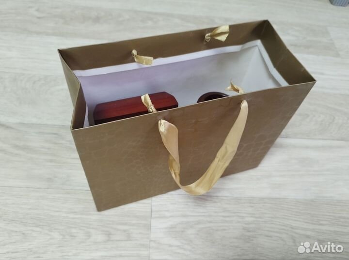 Настольные часы органайзер из дерева