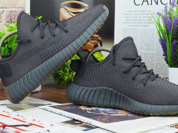 Кроссовки для мужчин Adidas Yeezy boost 350