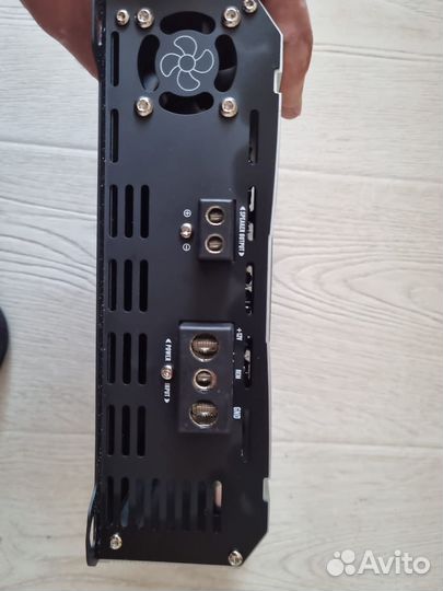 Аудиосистема в машину