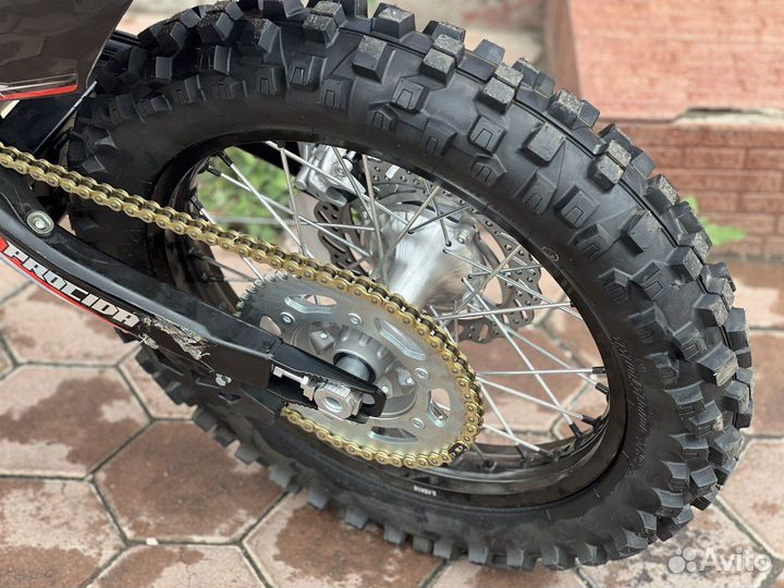 Мотоцикл procida B19 PR300 CRF