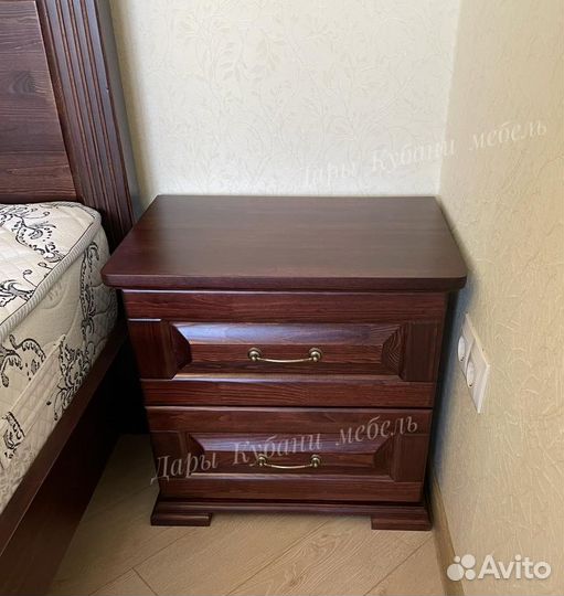 Спальня из массива сосны