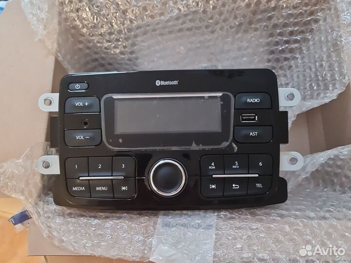Магнитола renault новая