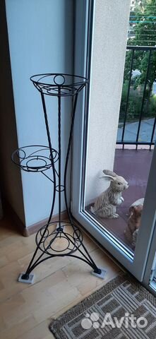 Подставка для цветов напольная металлическая
