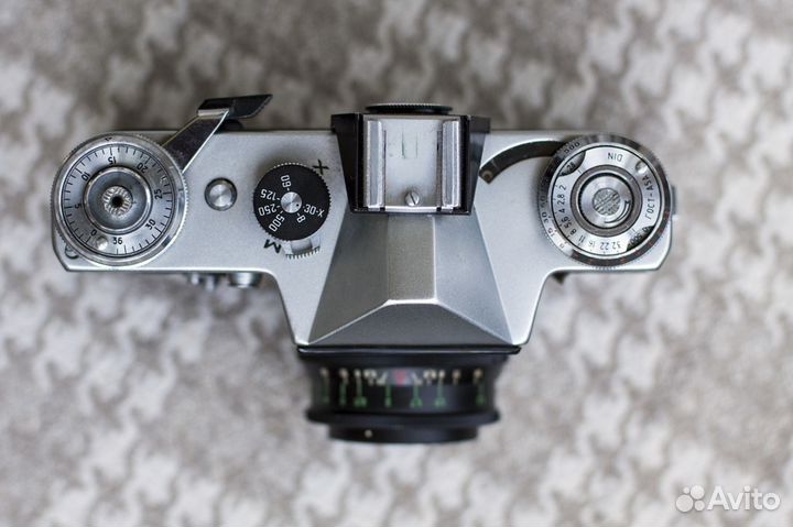 Фотоаппарат пленочный зеркальный Зенит-Е
