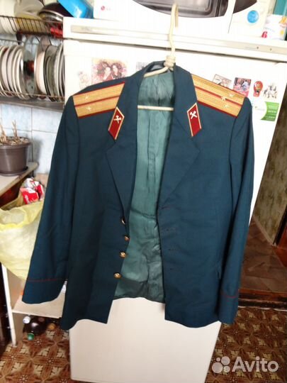 Парадное офицерское обмундирование. Китель галифе