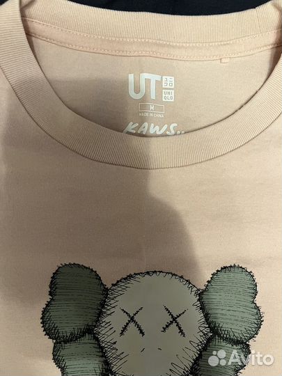 Футболка uniqlo kaws