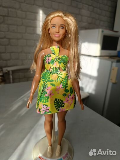Кукла барби фешенка fashionistas 126