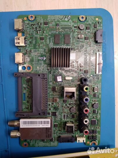 BN41-02482A (BN94-12496G) (UE43J5272AU есть всё)