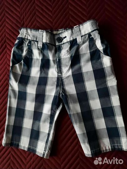 Шорты next