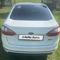 Ford Fiesta 1.6 MT, 2015, 162 000 км, с пробегом, цена 720 000 руб.