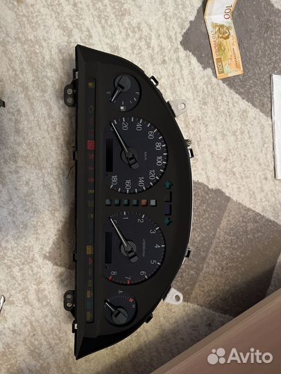 Приборная панель Toyota Chaser