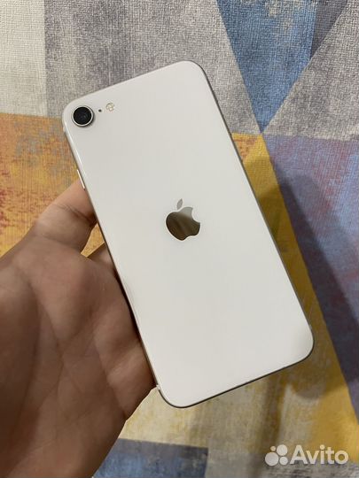 iPhone SE (2022), 64 ГБ