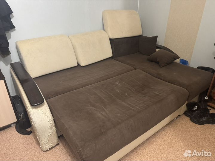 Угловой диван