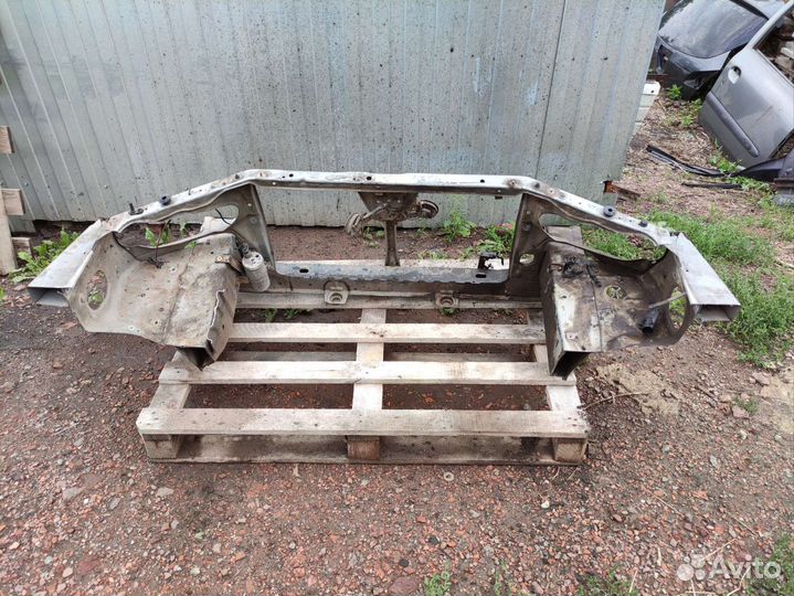 Рамка радиатора nissan maxima a33