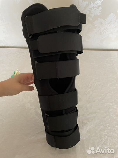 Ортез на коленный сустав