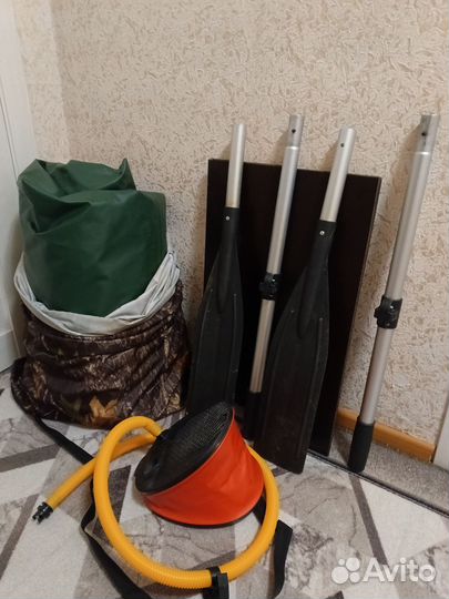 Весельная лодка