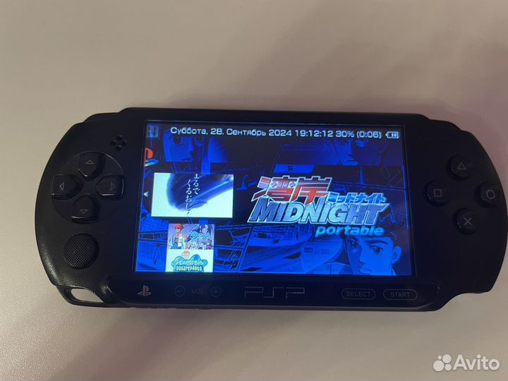 Sony psp e 1008 16gb +30игр