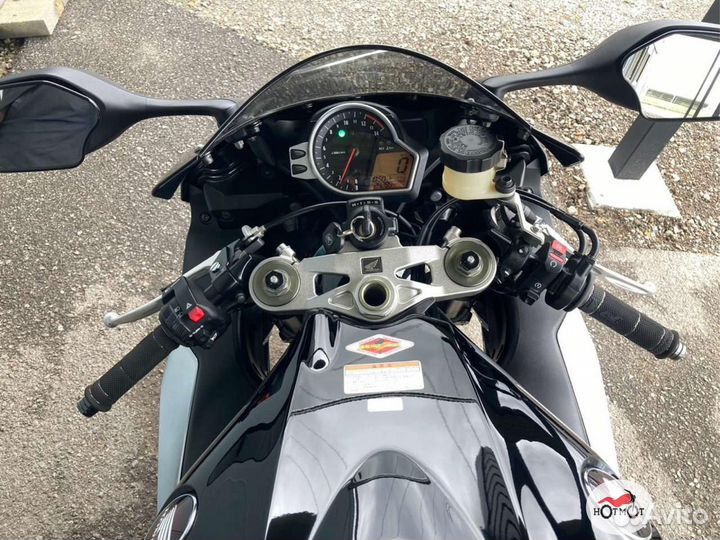 Honda CBR 1000 RR/RA Fireblade 2010г