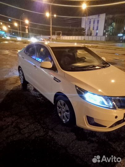 Kia Rio 1.4 МТ, 2014, 381 333 км