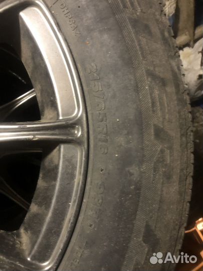 Bridgestone Blizzak Ice 215/65 R16 21B